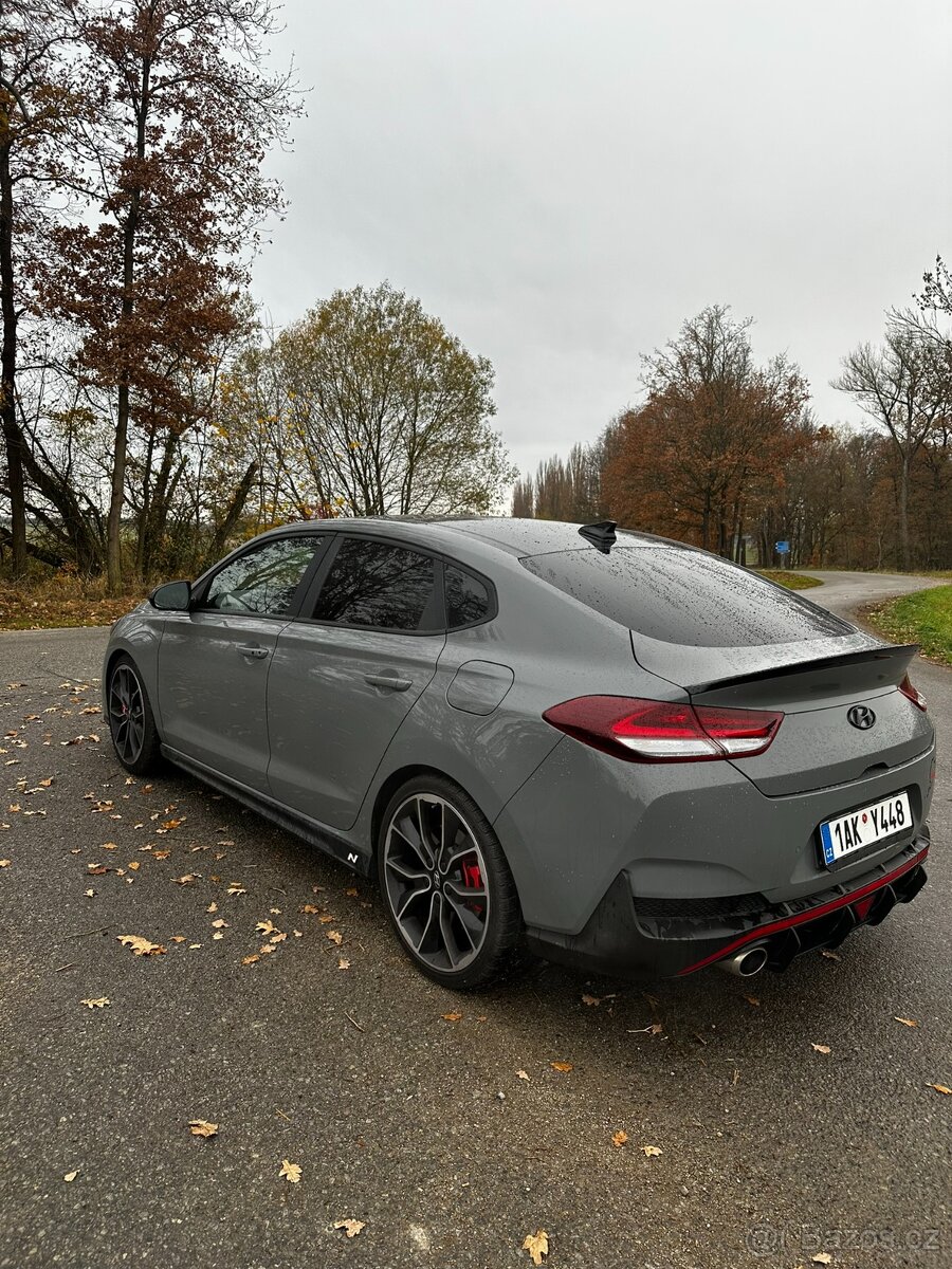 Hyundai i30N Performance 2.0 T-GDI fastback - 9