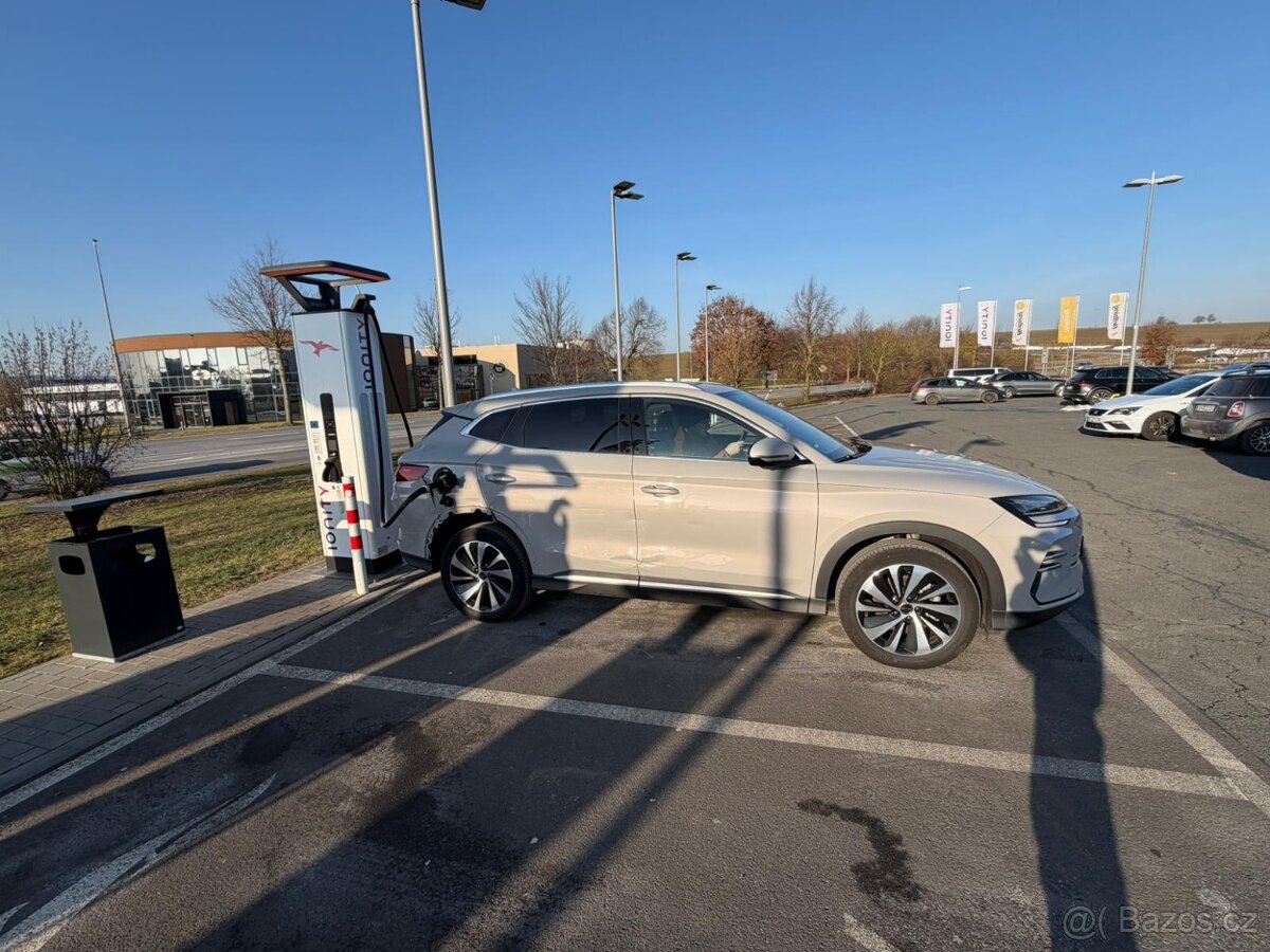 BYD Seal U 4x4, 1.5 benzin + hybrid - 9