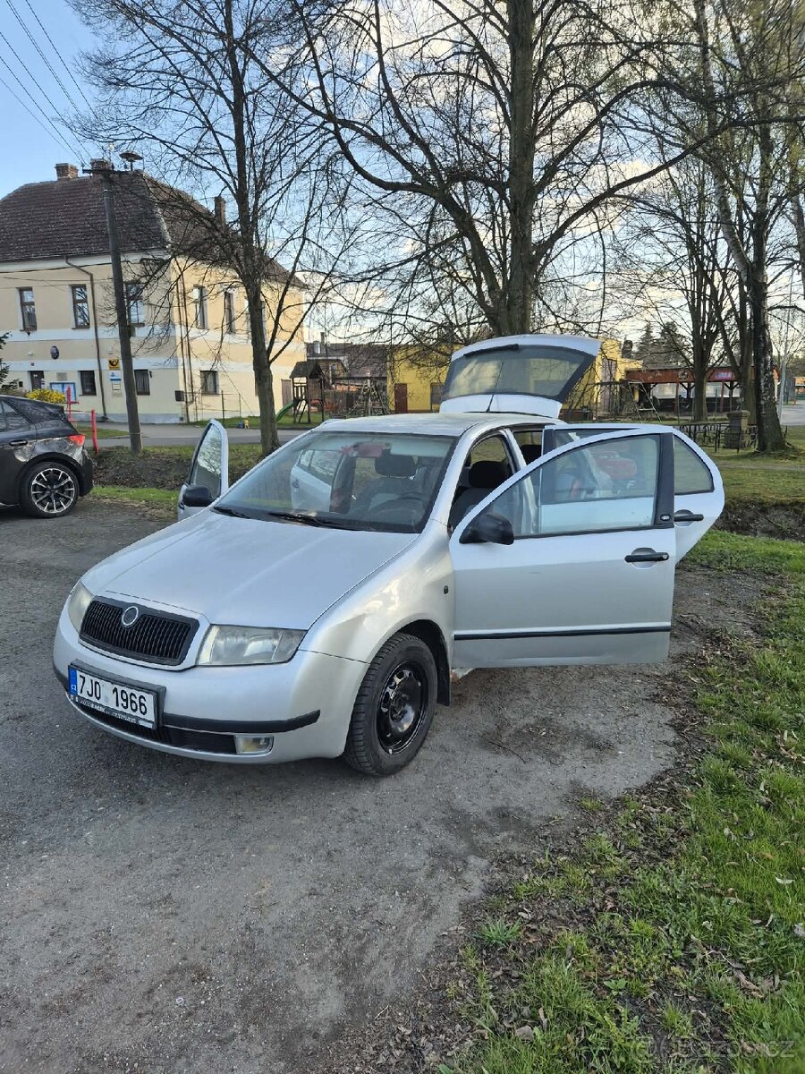 Škoda fábia - 9