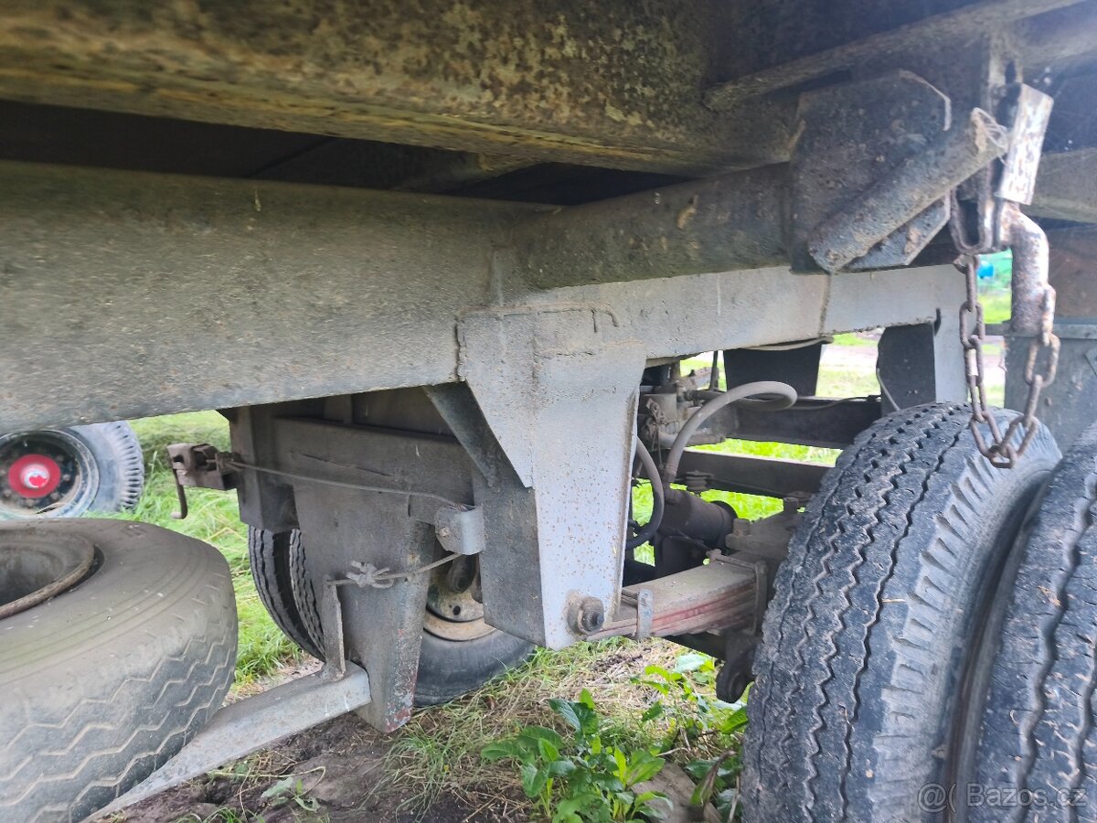 2 kusy autovleku Bss 10.10 - 9