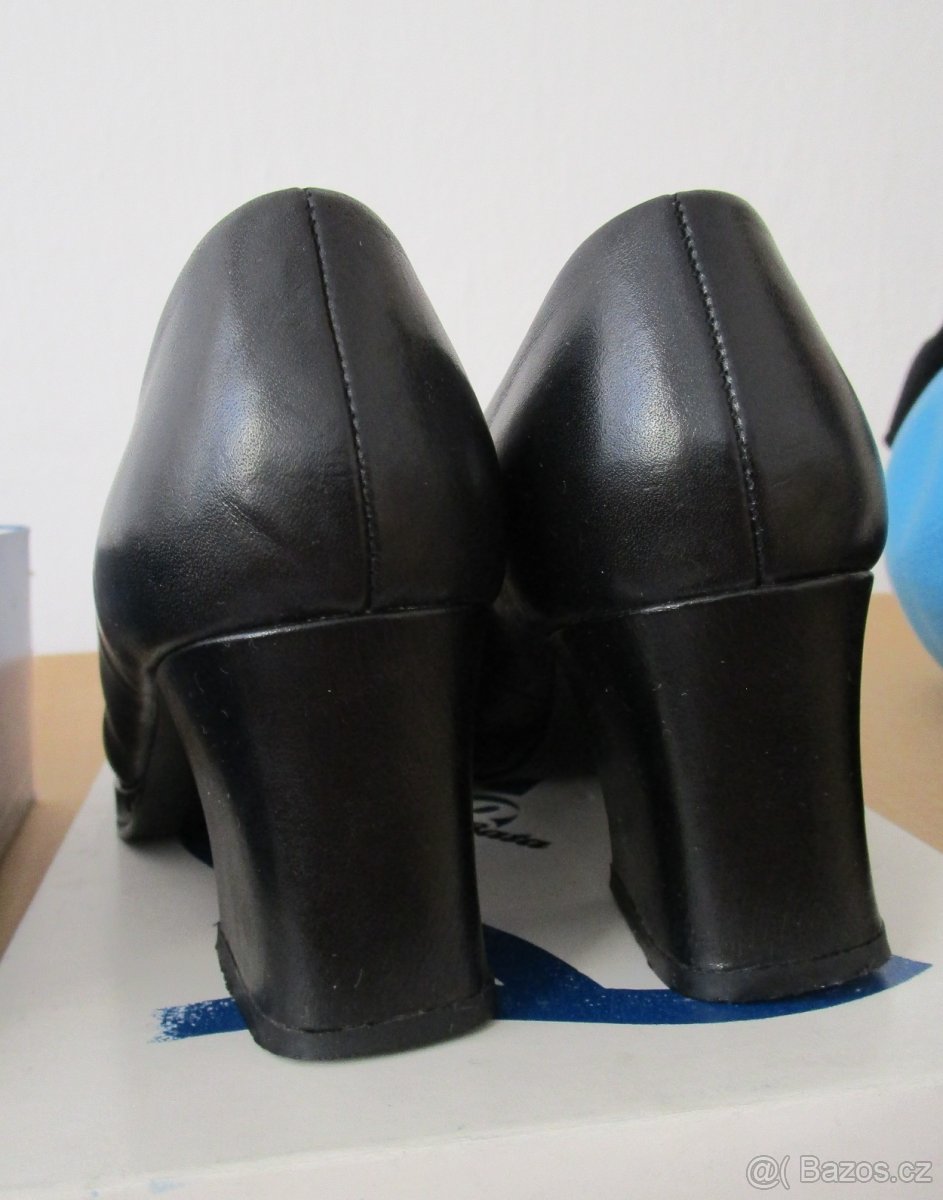 Oblečení dámské nové - 9