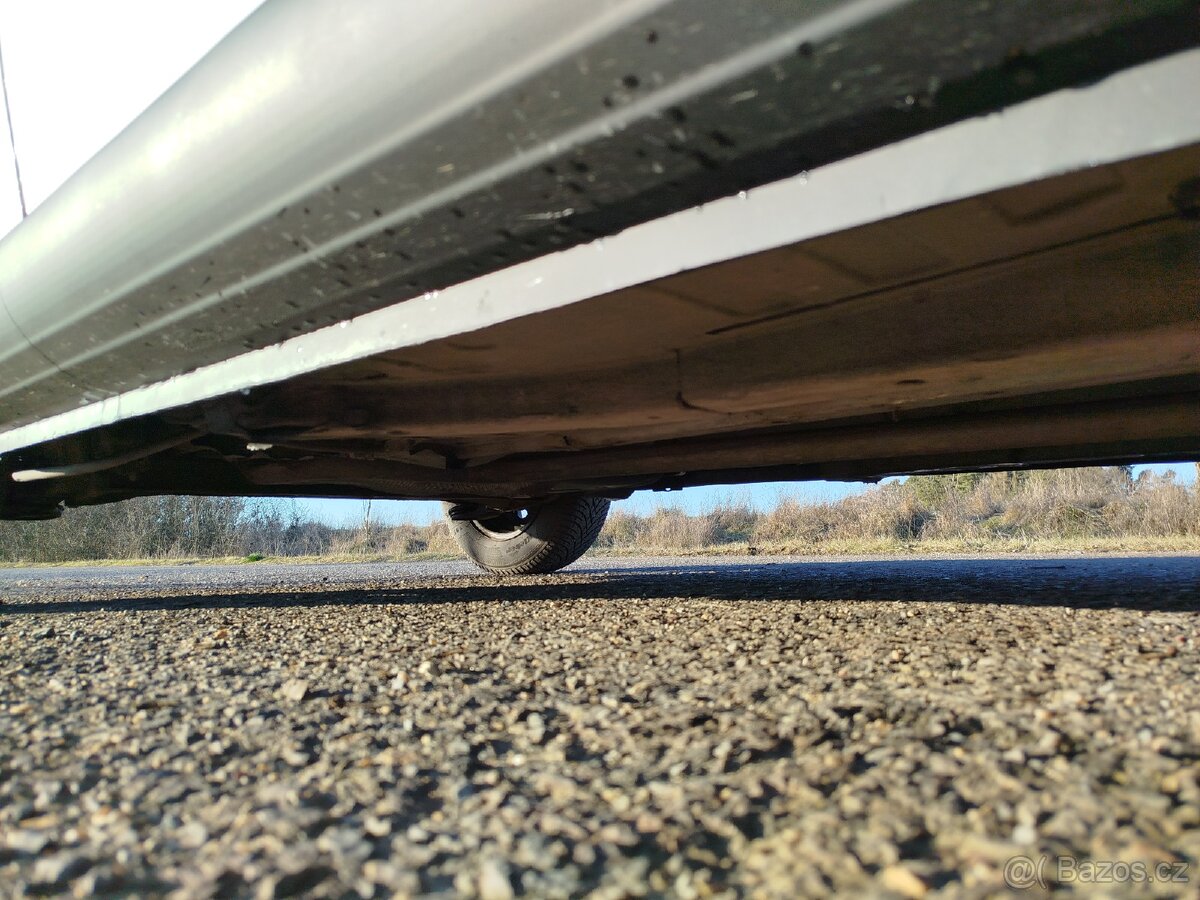 Citroen C3 1.4 hdi NÍZKÝ NÁJEZD - 9