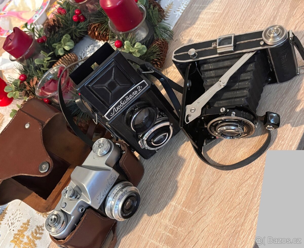 Staré hodiny foťáky - 9