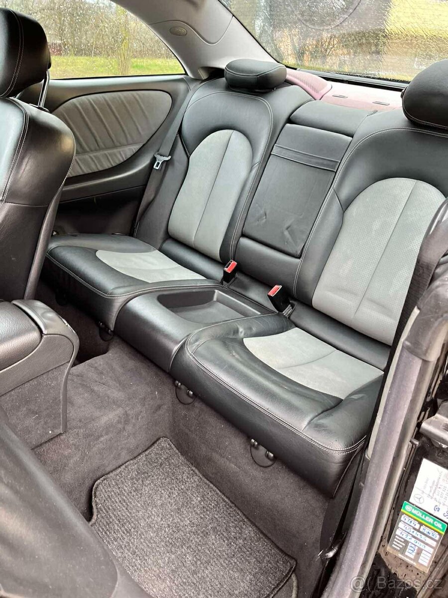 Mercedes-Benz CLK 270 CDI - 9