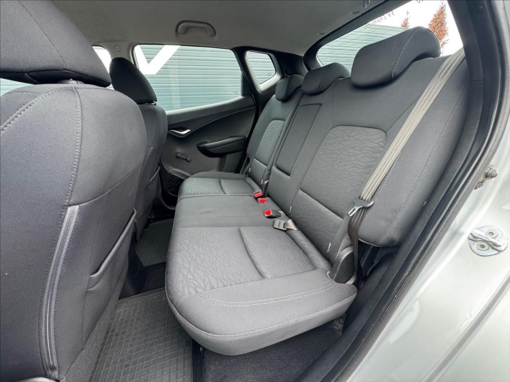 Hyundai ix20 1,4 (2011) - 9