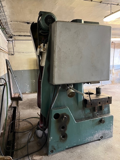 Excentrický lis ŠMERAL LEN 63 C - 9