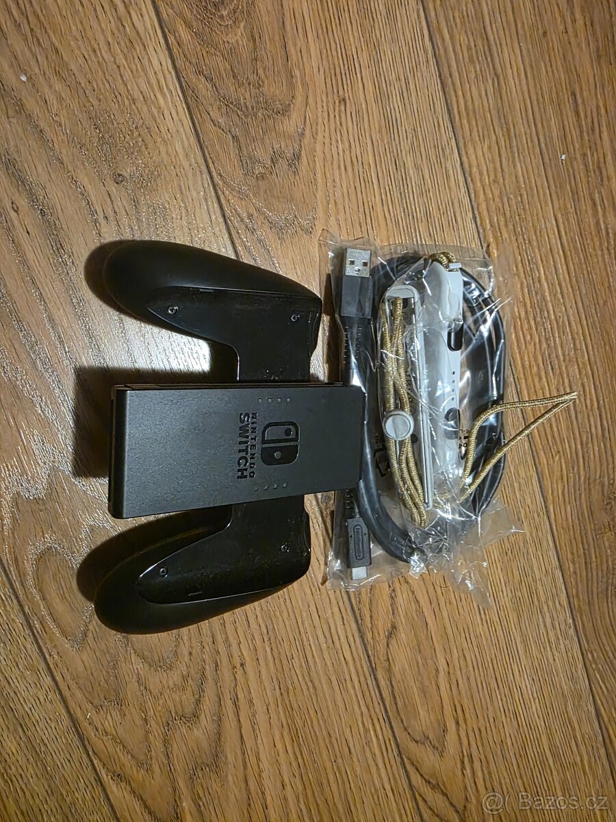 Nintendo Switch OLED The Legend of Zelda: Tears of the Kingd - 9