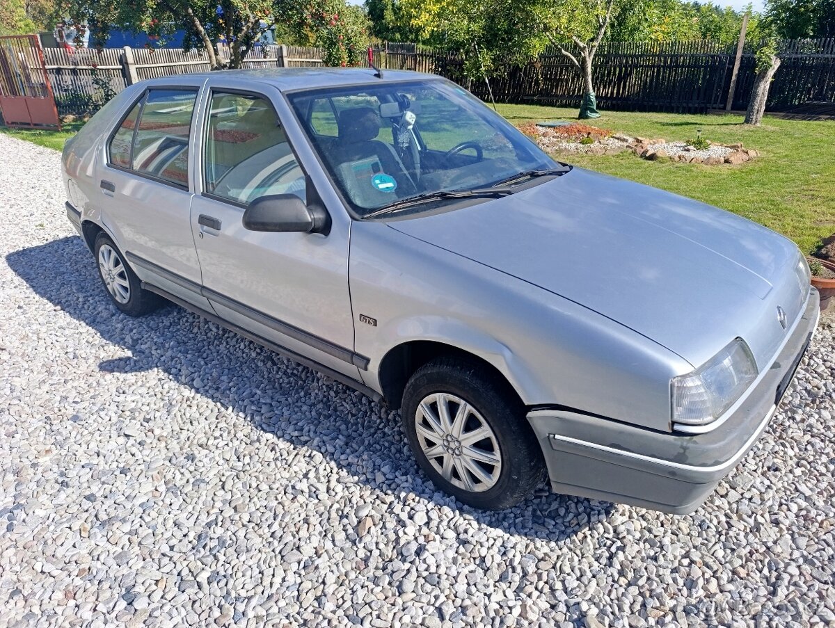 Renault 19 - 9