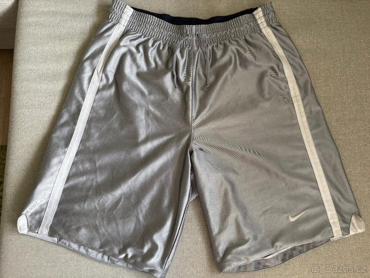 Oboustranné kraťasy, šortky - NIKE - 9