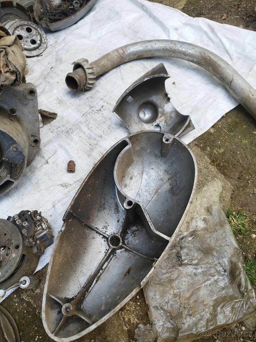 Jawa 250 - 9
