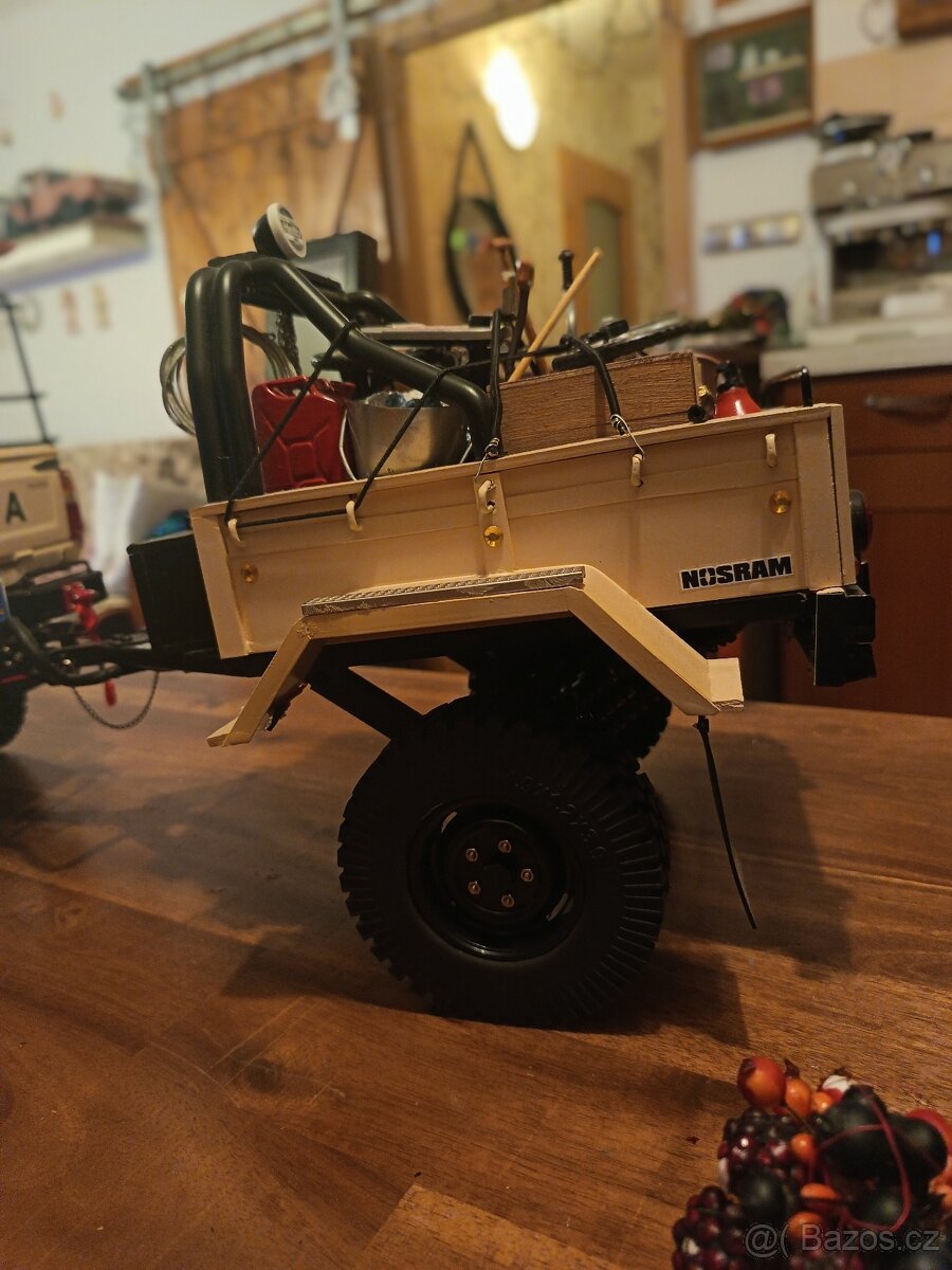RC Toyota HiLuxHighLift 4x4 Tamyia - 9
