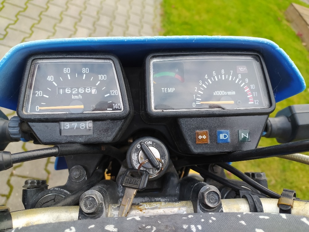 Yamaha DT 125 - 9