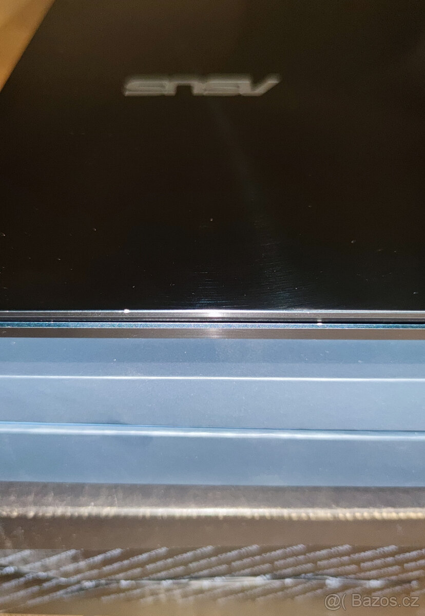 ASUS ZenBook Pro Duo UX581GV - 9