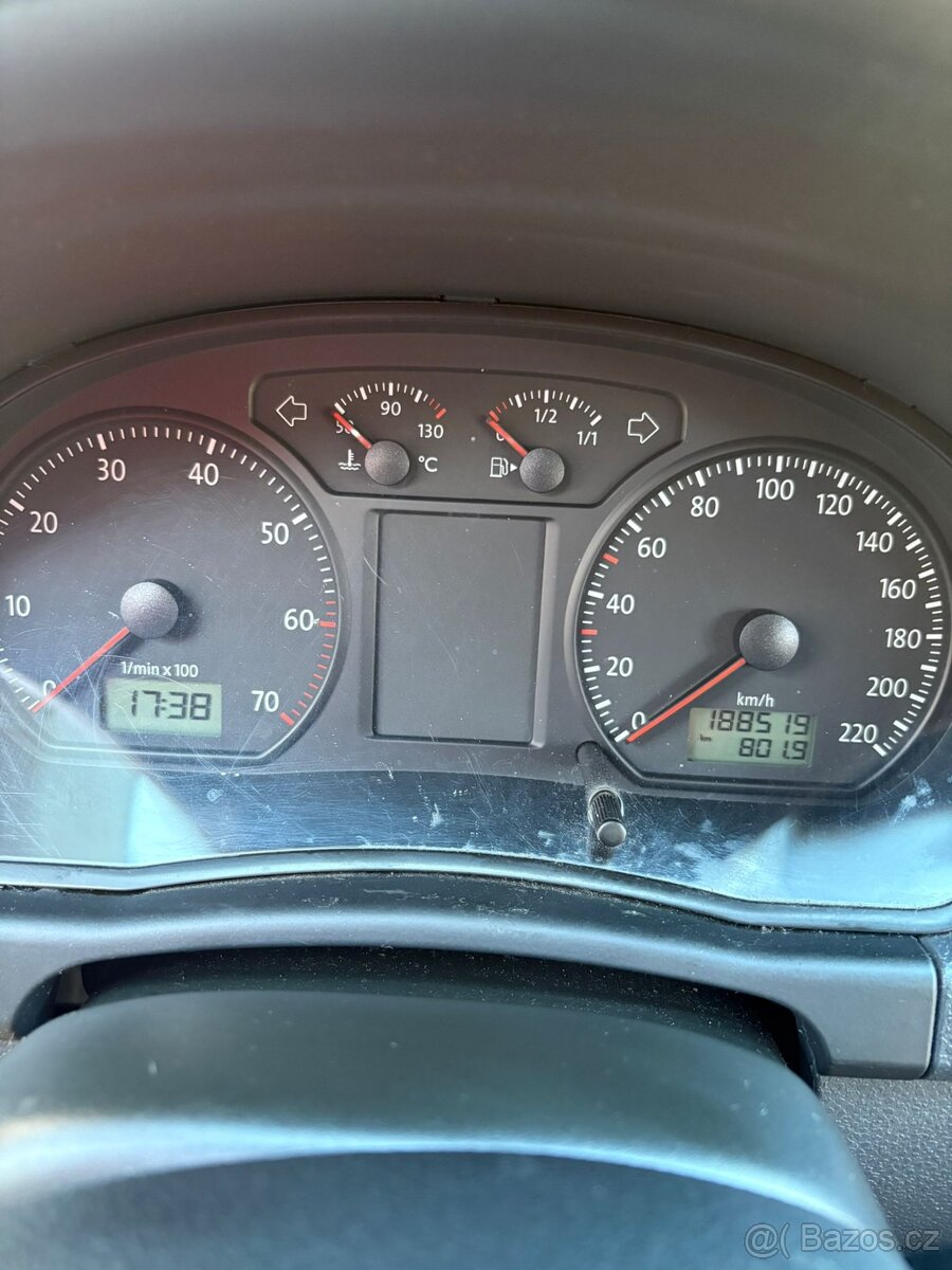 Volkswagen Pollo 2005 - 9