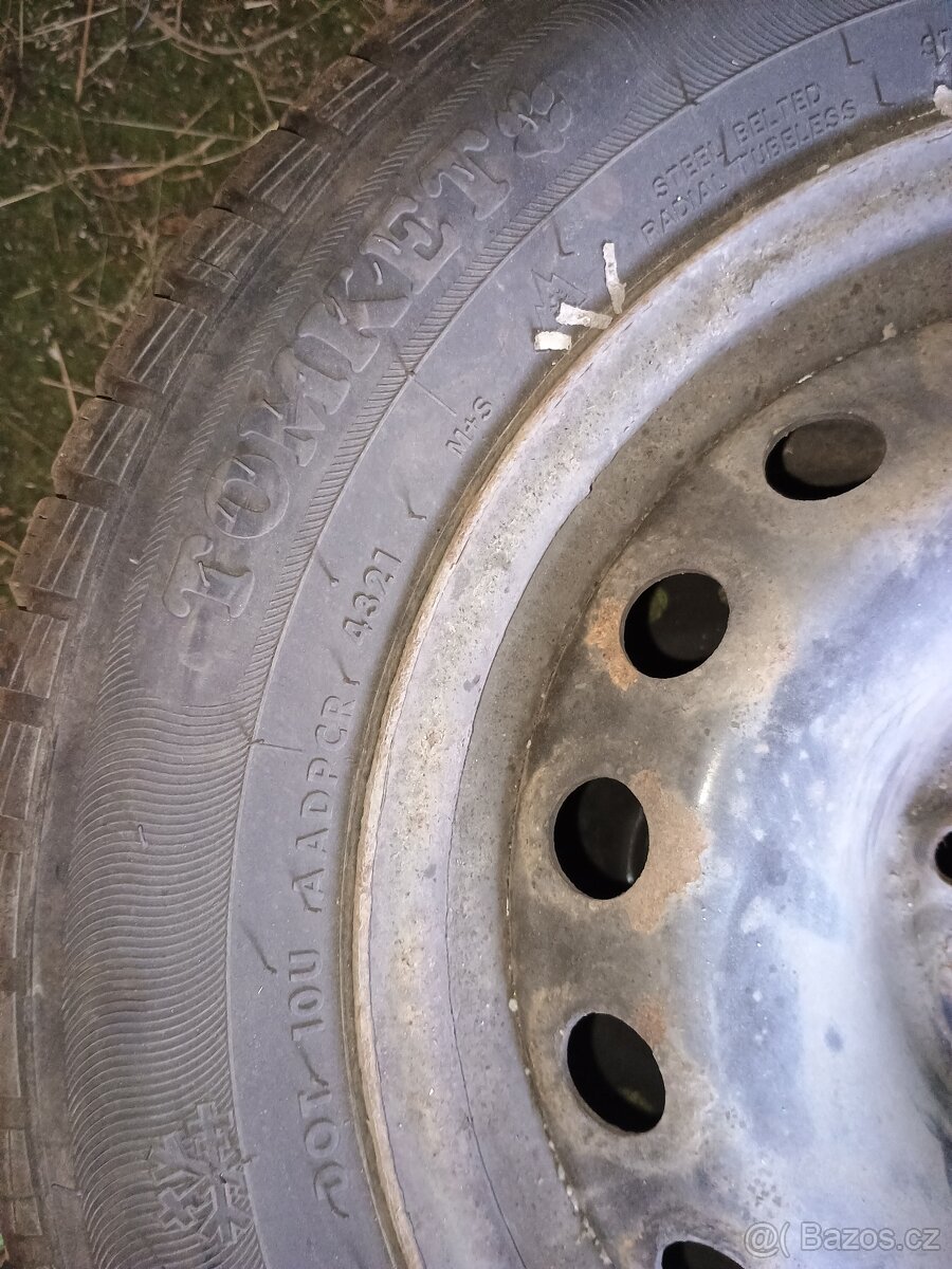 Zimní pneumatiky s disky 195/65 r15 - 9