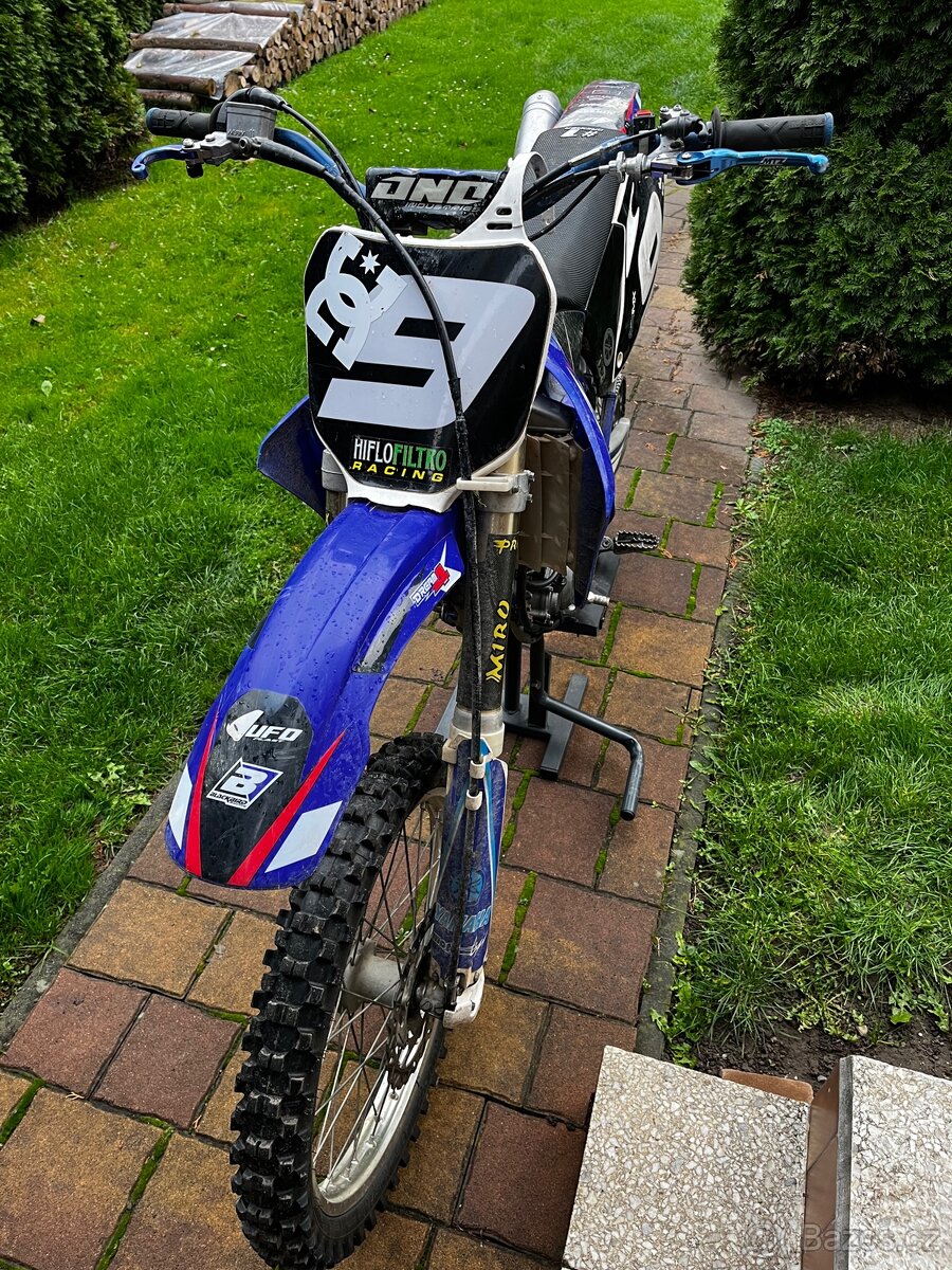 Yamaha yz250f 2005 - 9