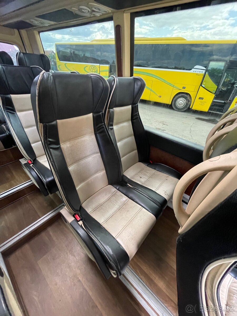 Mercedes-Benz Sprinter 519 CDI - 9