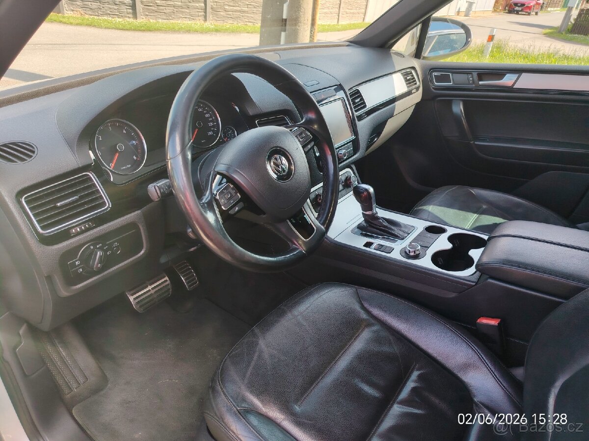 VW Touareg P7 3.0 TDI prodej/výměna - 9