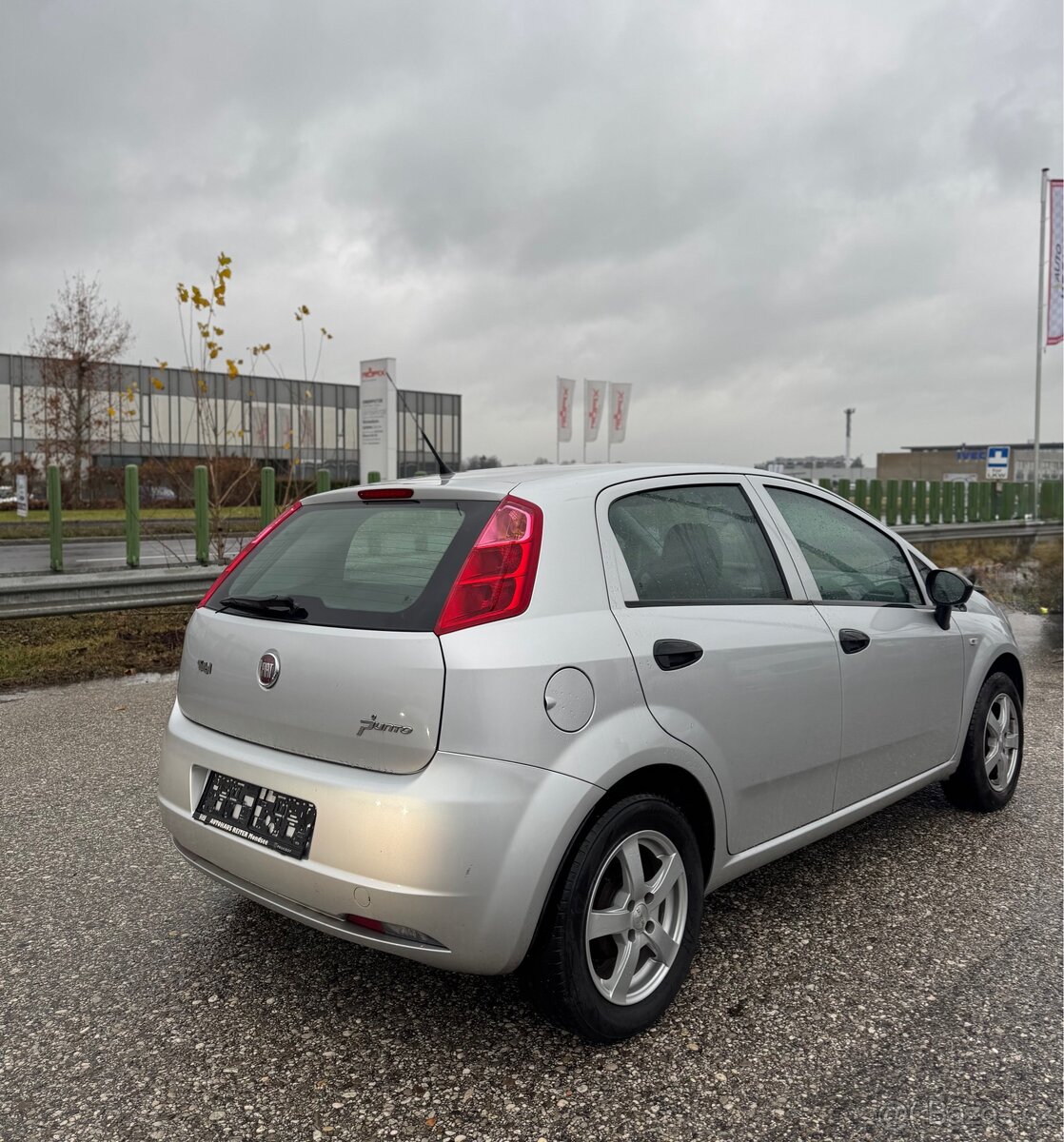 Fiat grande punto 1.2, najeto 160 tisíc km - 9