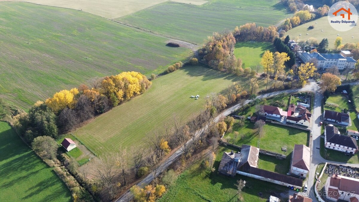 Prodej stavebního pozemku 19 527 m² - 9