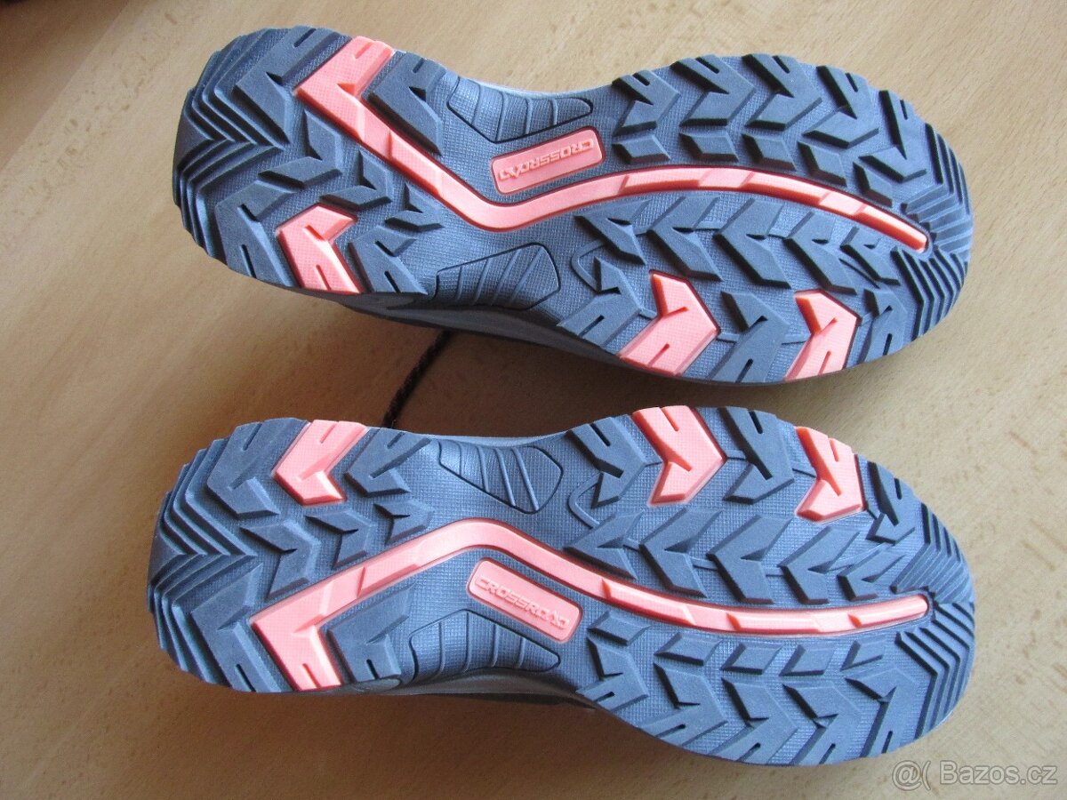 CYKLISTICKÉ TRETRY , SPPORTOVNÍ BOTY - 9