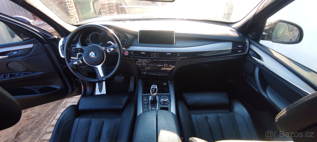 BMW X5 M50d - 9