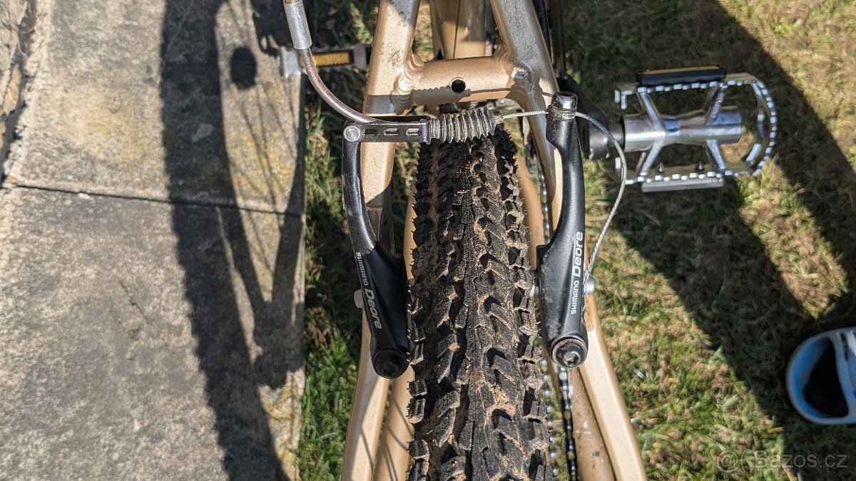 Horské kolo Favorit Python - 9