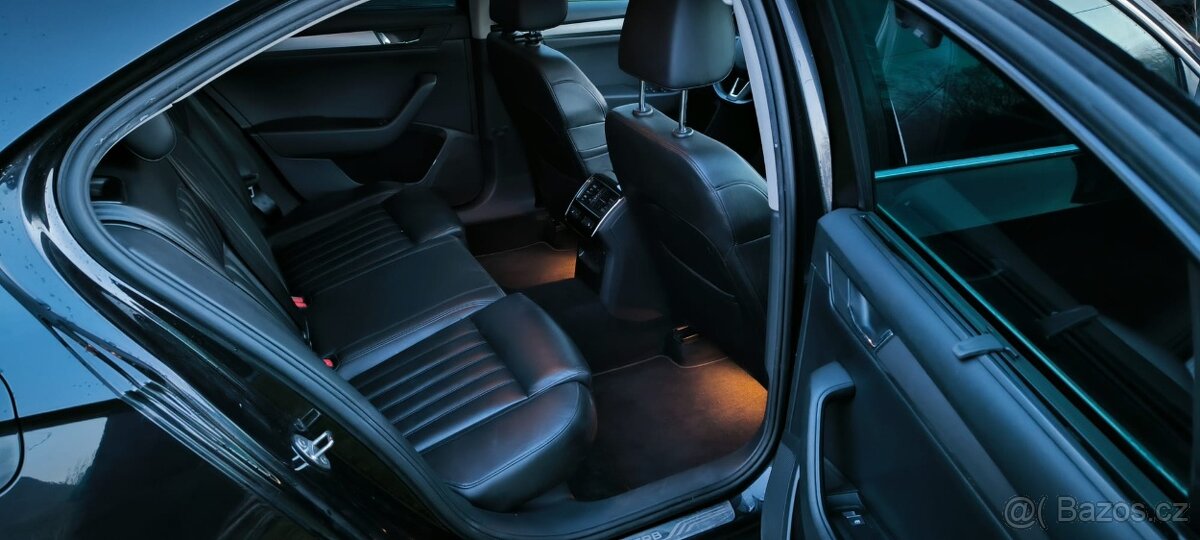 ŠKODA SUPERB 2.0 Tsi 206 Kw DSG 4x4 - 9