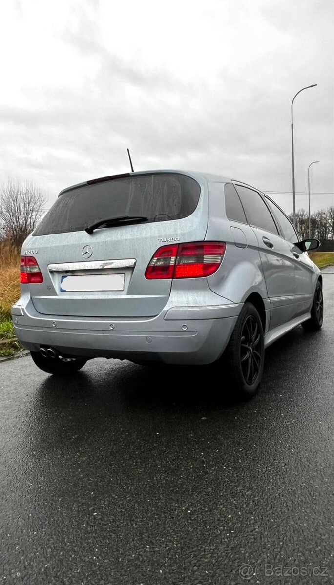 Mercedes Benz třídy B 200 Turbo - 9