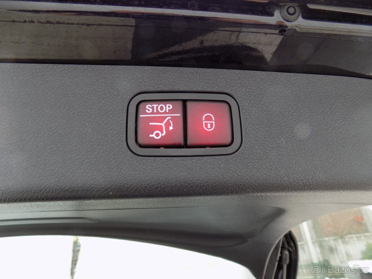 Mercedes-Benz Třídy E 220d/Performance LED/DPH/ - 9