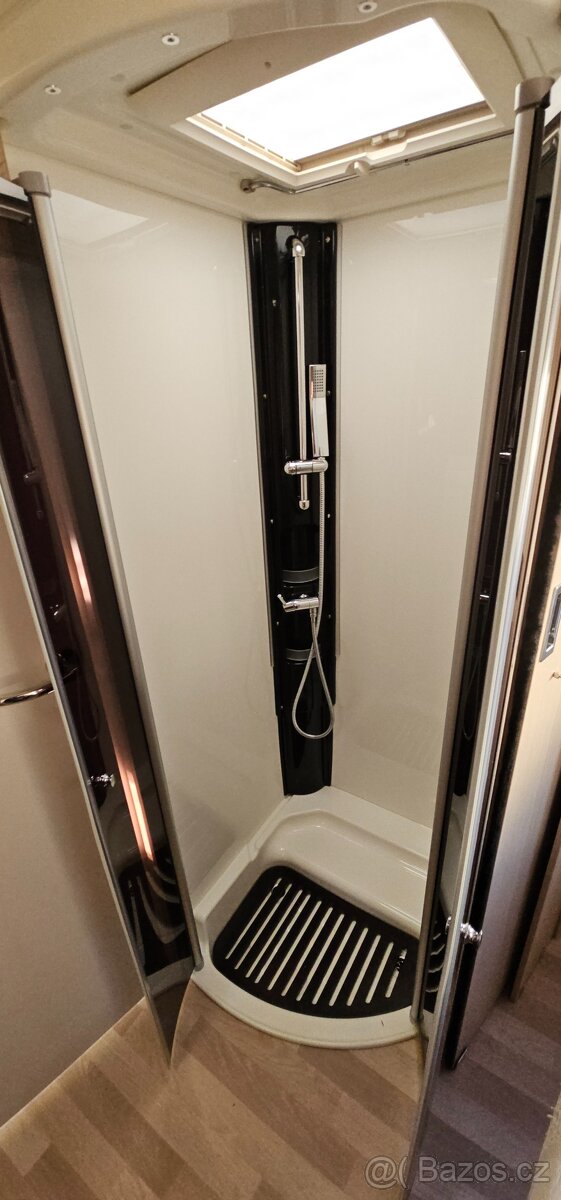 Autostar Celtic I730 - 9