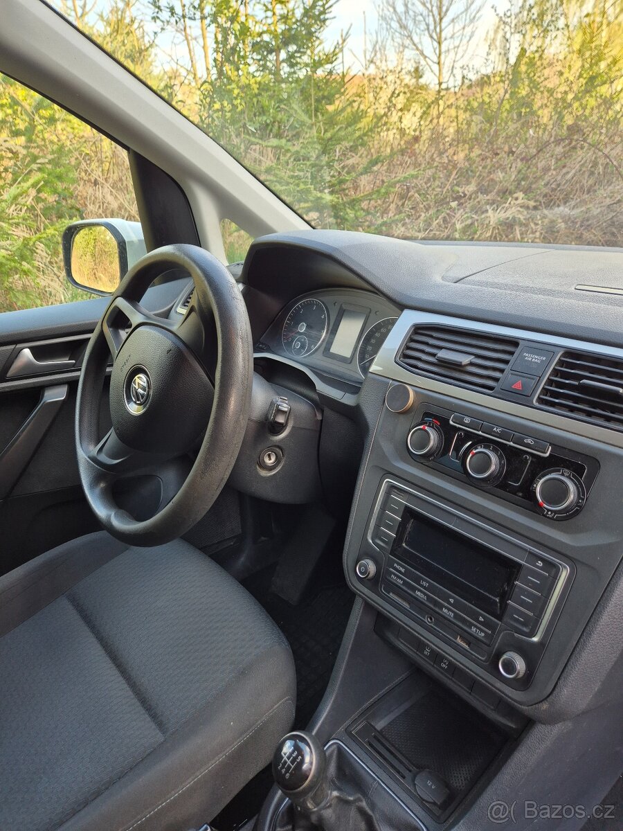 Volkswagen Caddy - 9