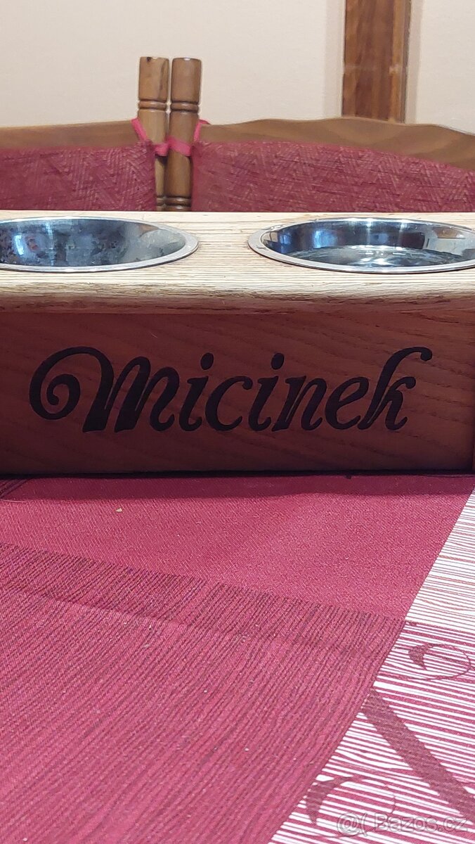 Psí bar-stojan na misky - 9