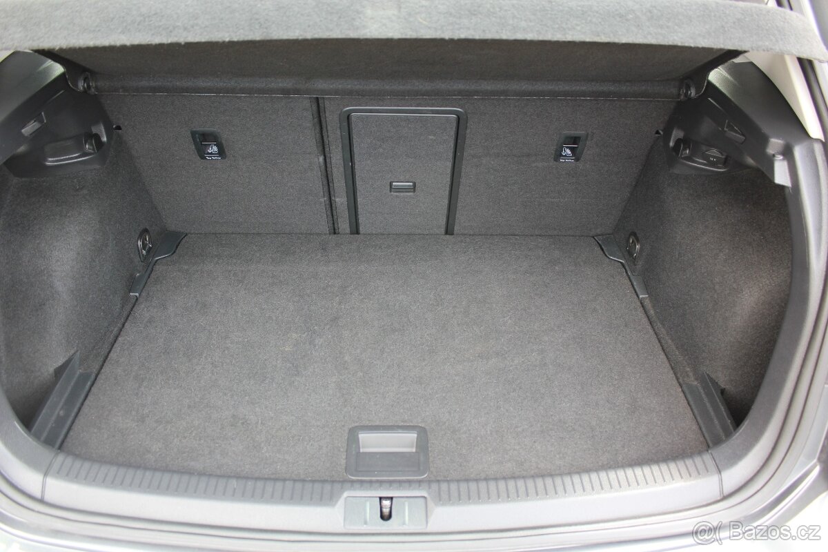 Volkswagen Golf 2.0 TDI, DSG, 110kW, servis - 9