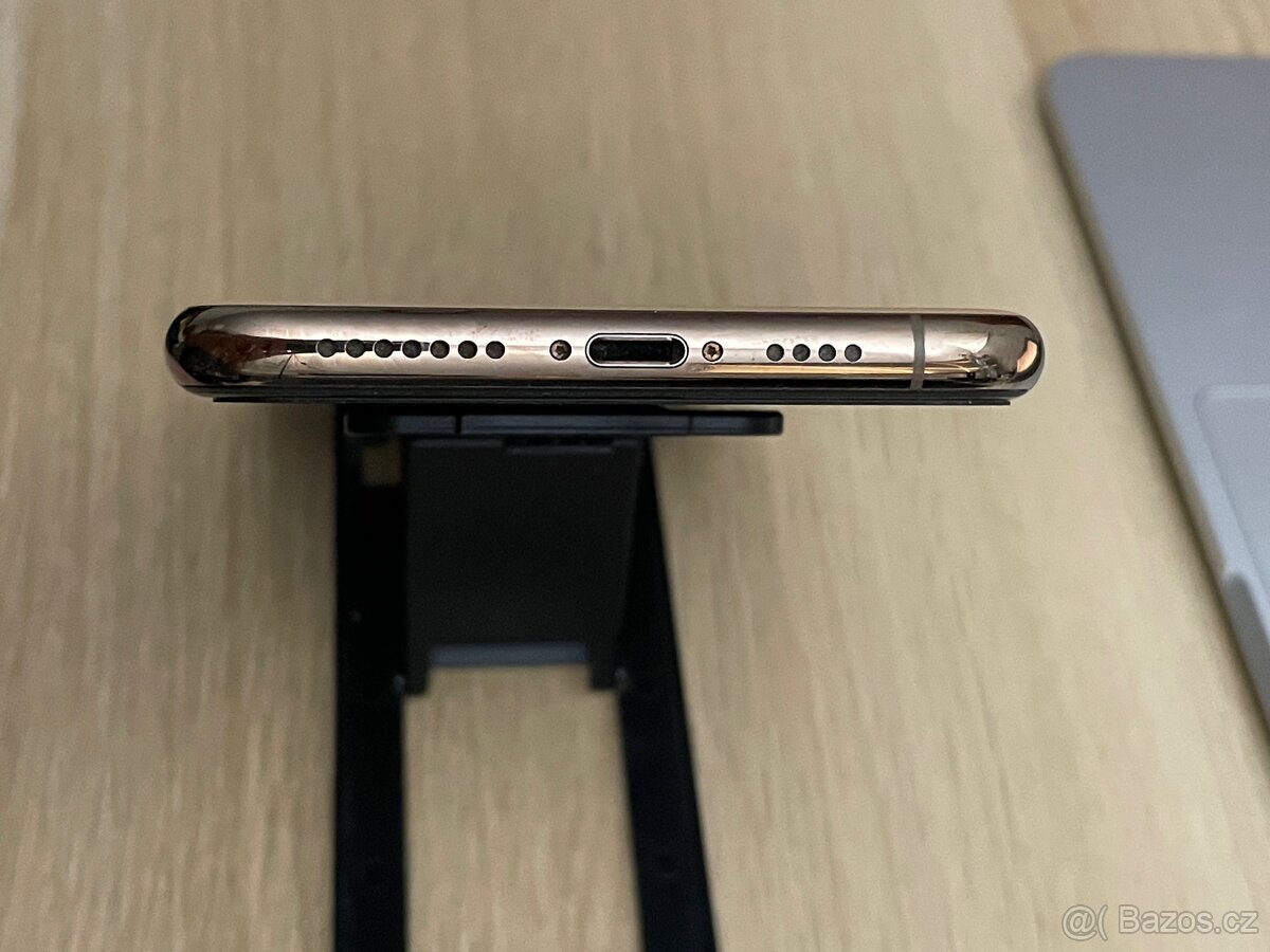 iPhone 11 Pro Max 256 GB - 9