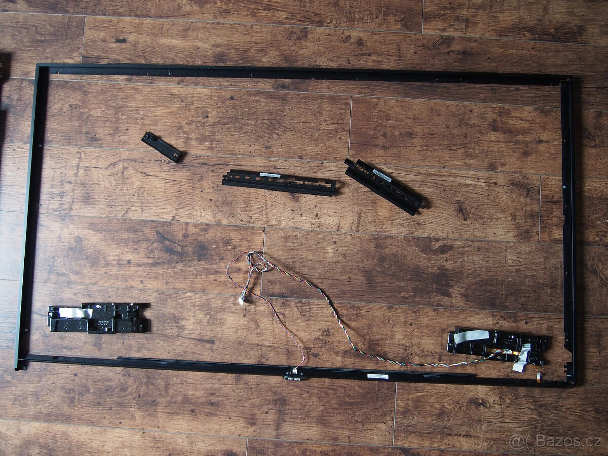 Náhradní díly na 3D SmartTV Philips 55PUS7600 - 9