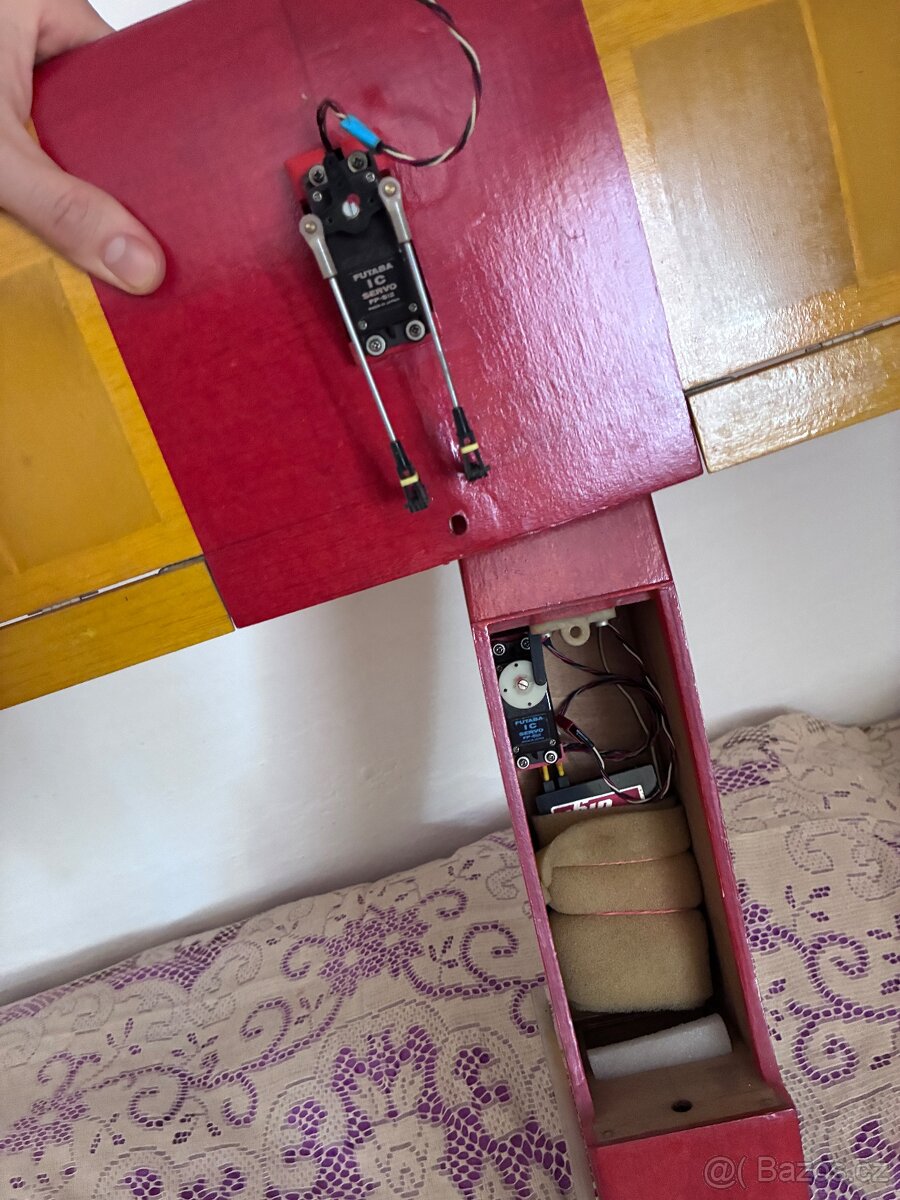 Letadlo model modelářství vysílačka - 9