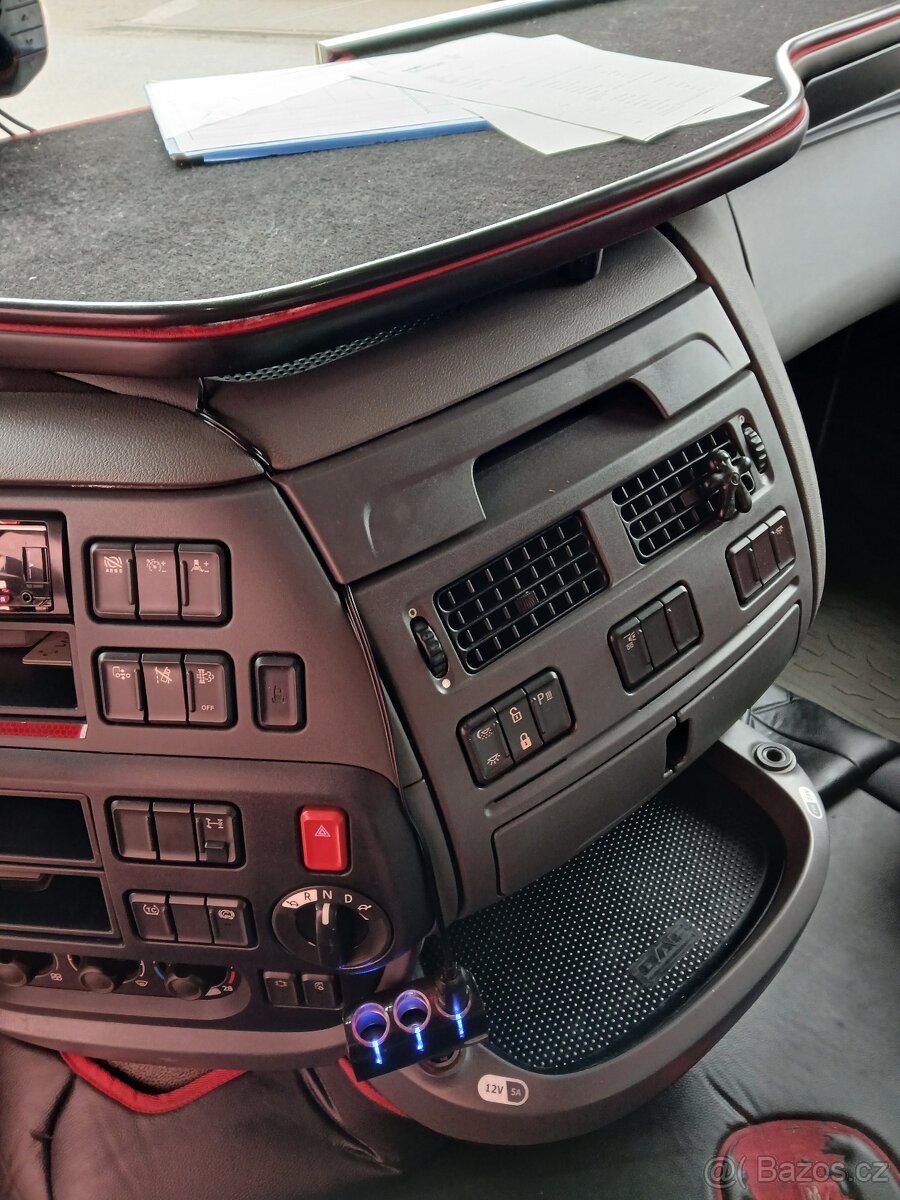 tahač Daf xf 106.510 SSC hydraulika - 9