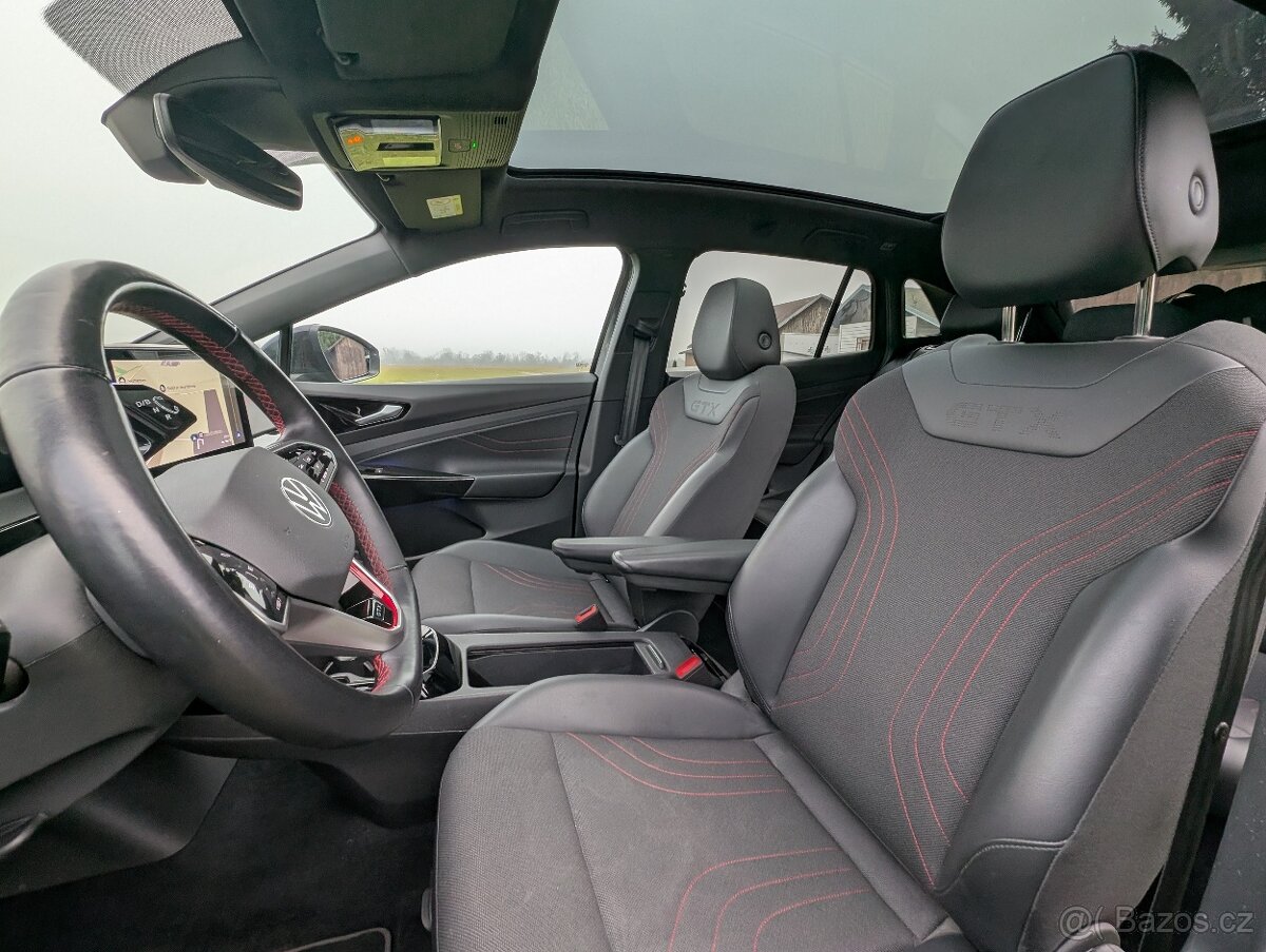 VW ID.4 GTX, 4x4, 10/2022, Matrix full výbava - 9