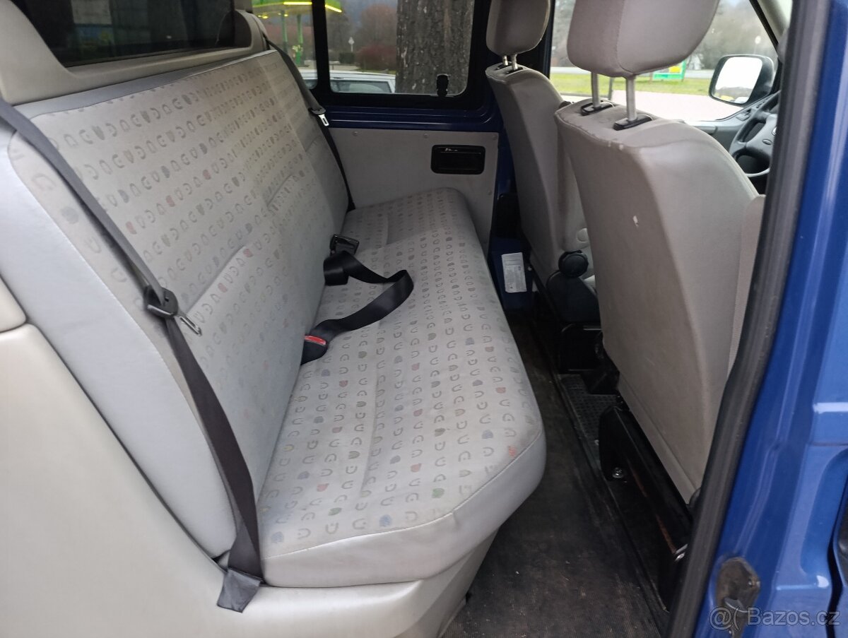 Volkswagen Transporter 2.5 TDi 75kw 5-9míst - 9
