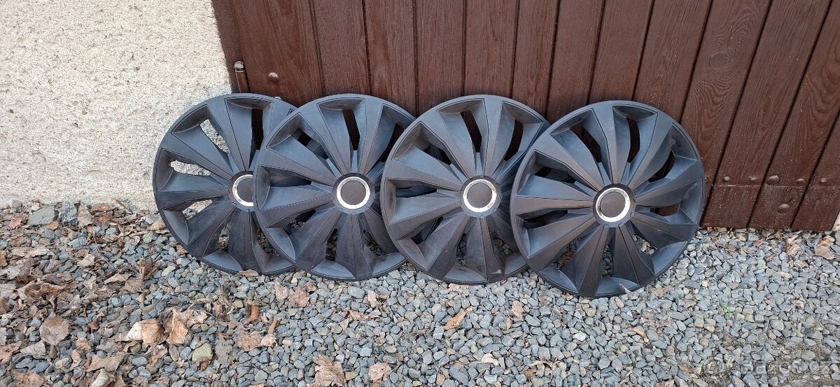 Sada letních pneu Fabia 2 + poklice - 9