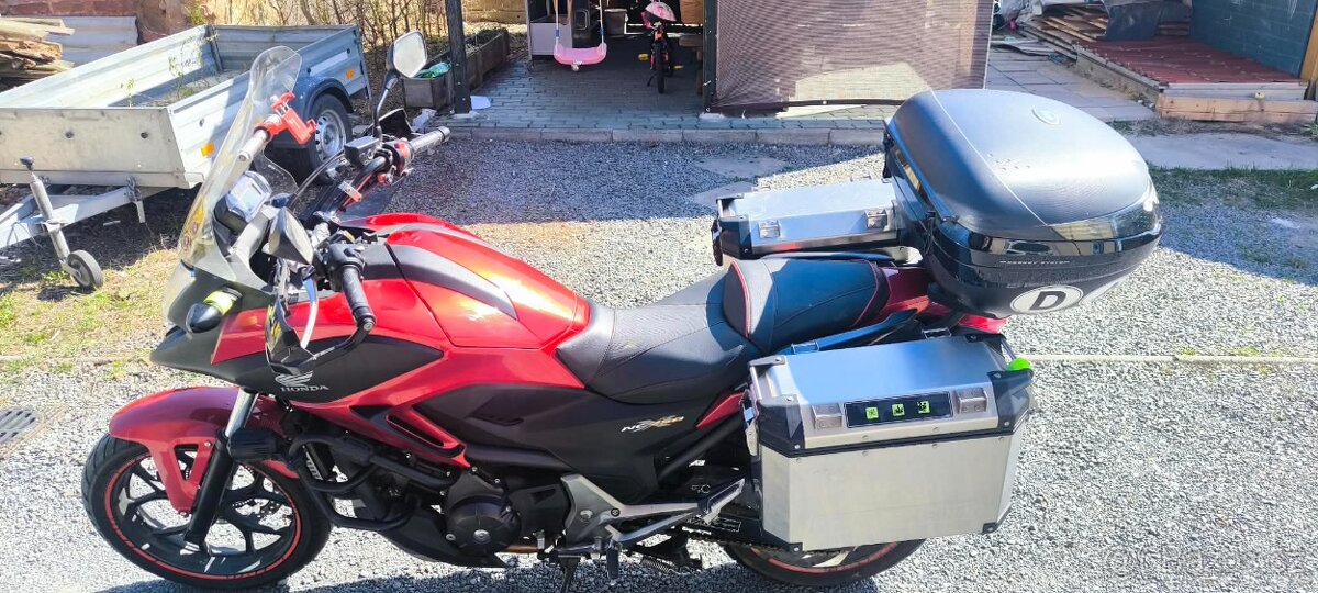 Honda NC 750X - 9