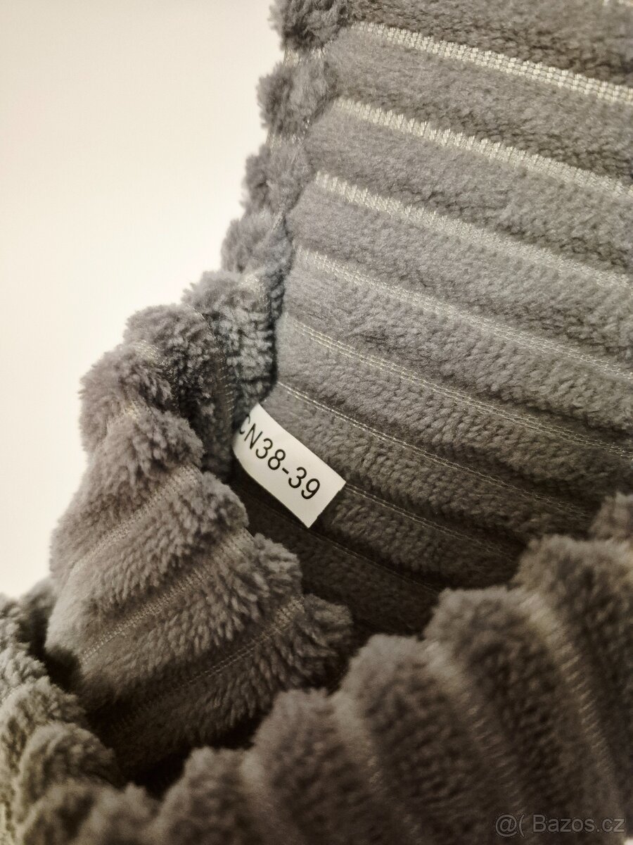 Nové dámské pantofle, velikost 38-39 - 9