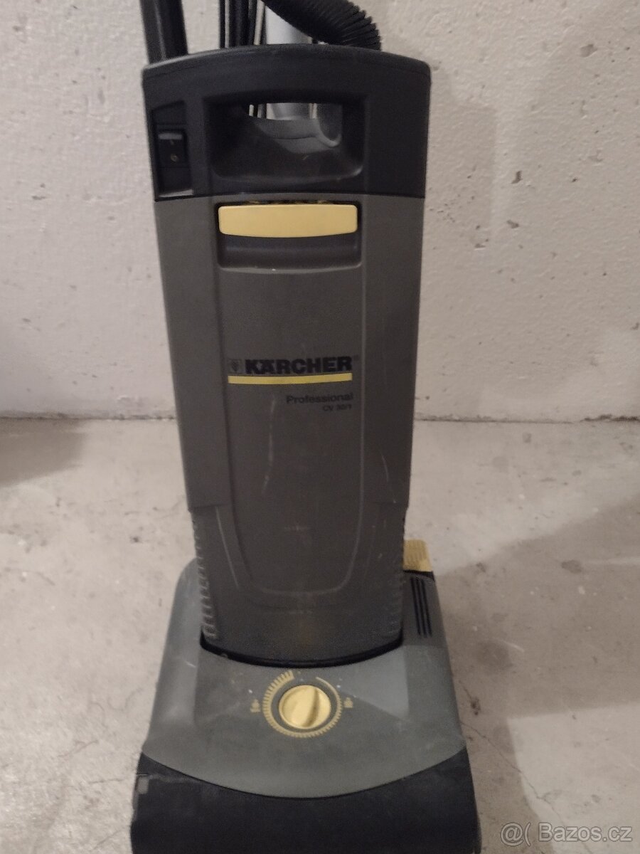 VYSAVAČ KARCHER - 9