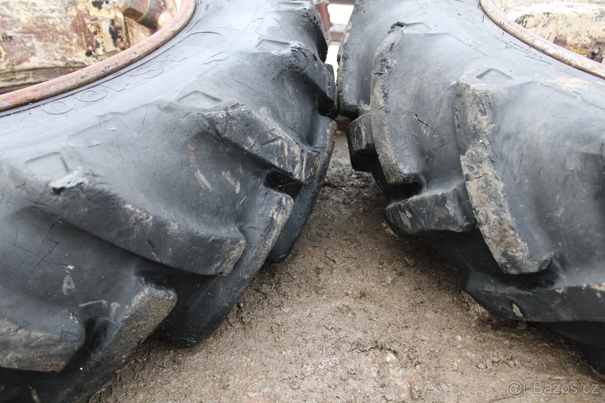 Zetor 7245 přední náprava převodovka kola kardan šrouby - 9