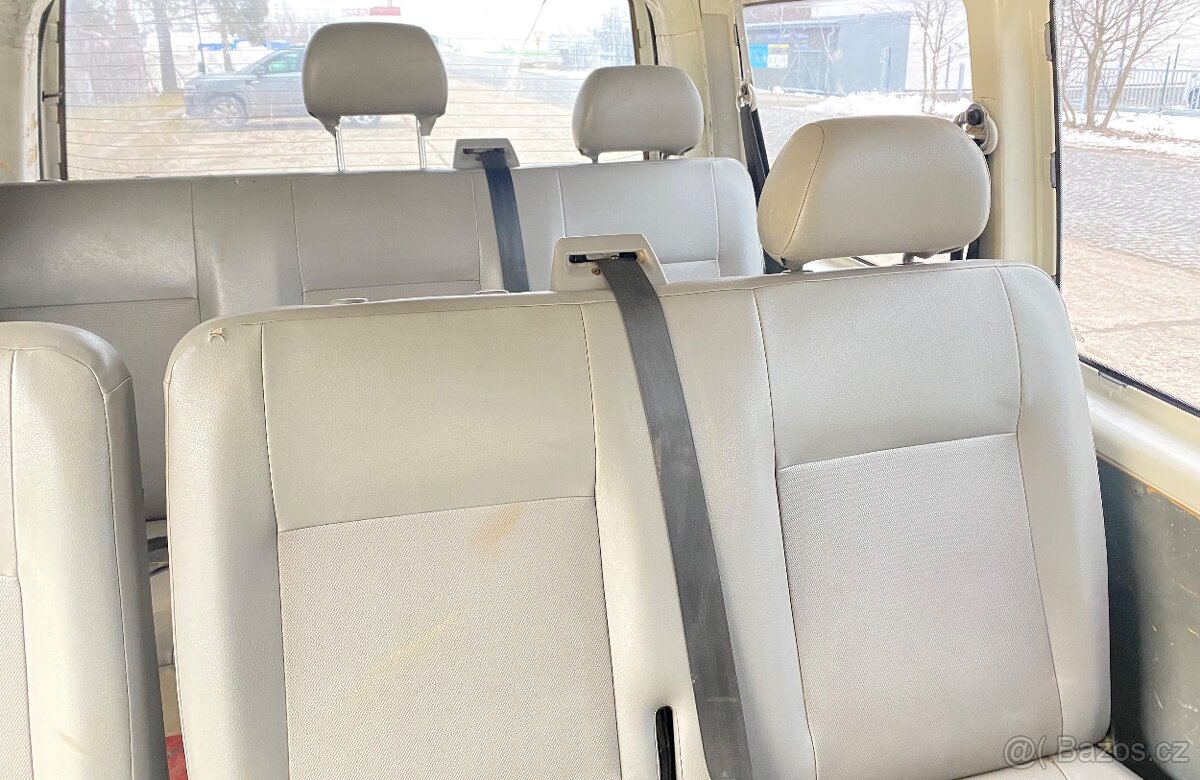 VW Transporter T5 1.9 Tdi 77Kw pro 9 lidí - 9