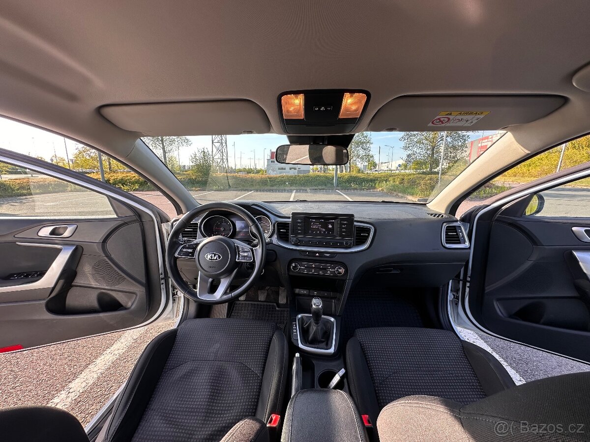 Kia Ceed 1.6 Crdi 12/2018 - 9