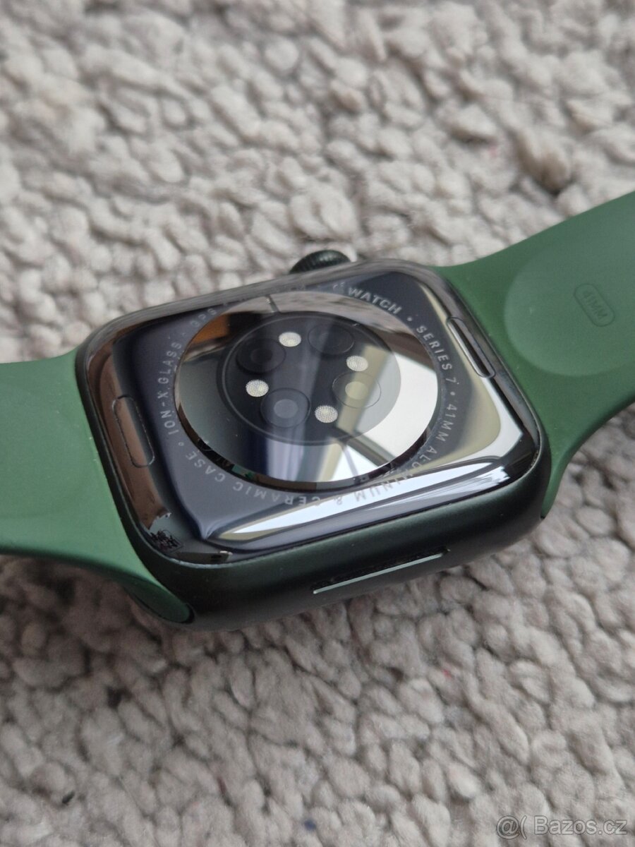 Apple Watch 7 41mm - 9