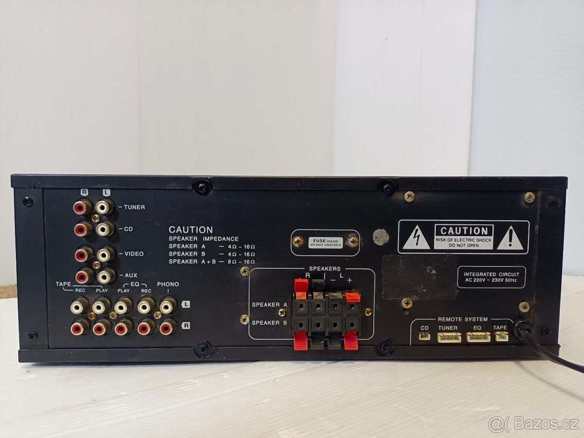 UNIVERSUM zesilovač V-155, stereo 5 vstupů - 9