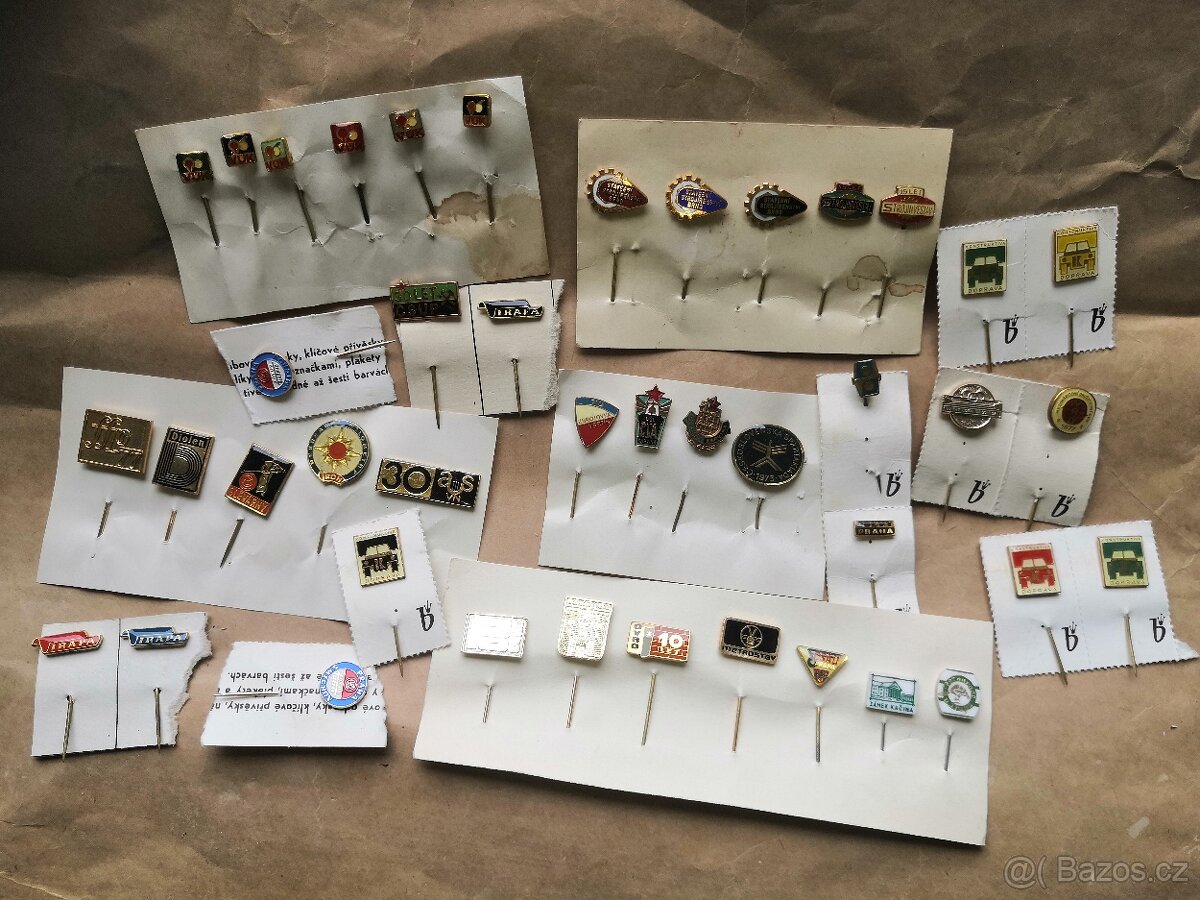 Sbírka odznaků - minimálně 450 kusů - 9